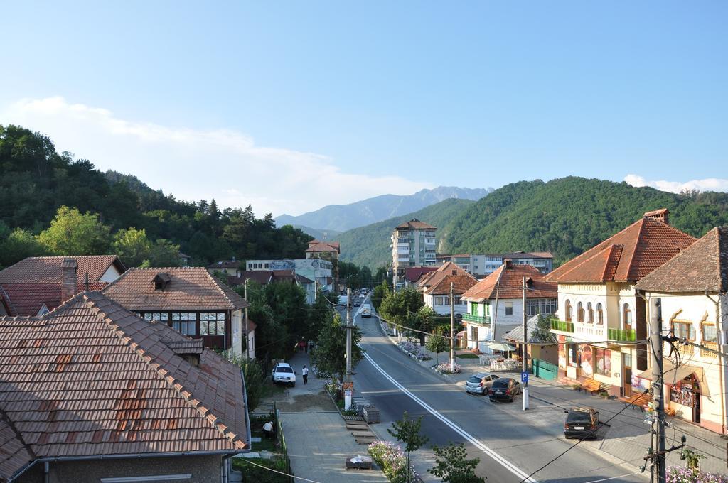 Yes Home Călimăneşti エクステリア 写真